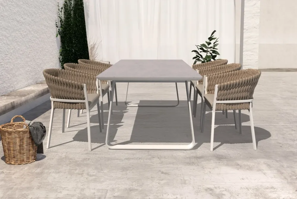 Sillón de comedor Anmore aluminio blanco y textil greige