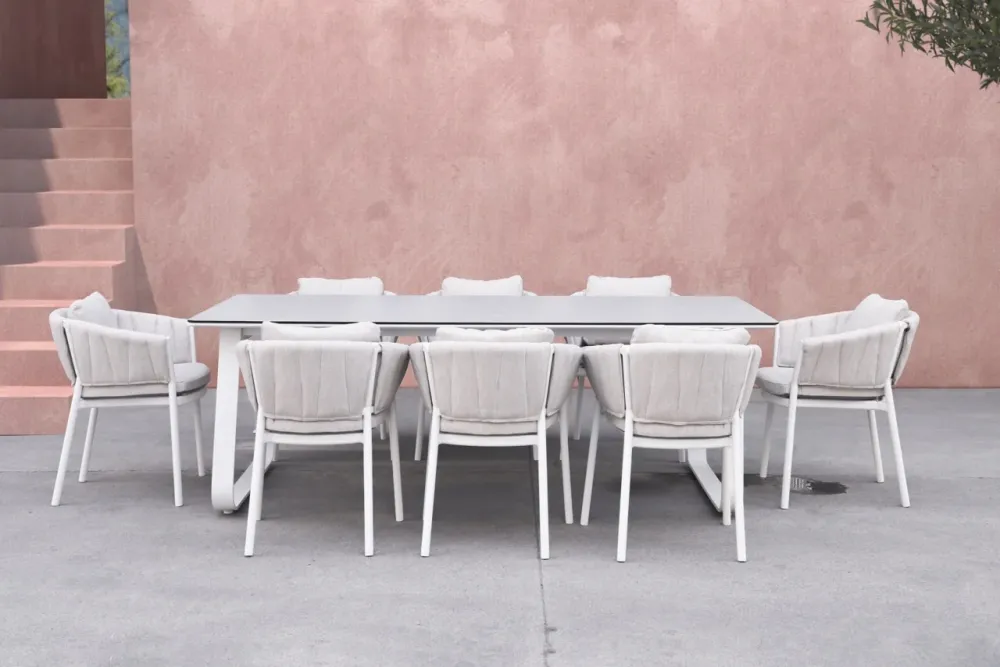 Sillón de comedor Attica aluminio blanco y textil gris evidente