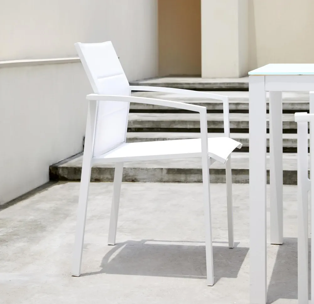 Sillón de comedor ORICK aluminio y textil blanco