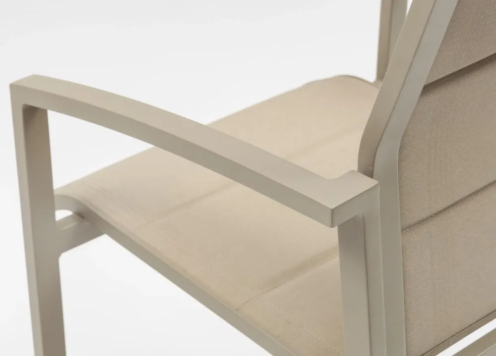 Sillón de comedor ORICK aluminio y textilene taupe.