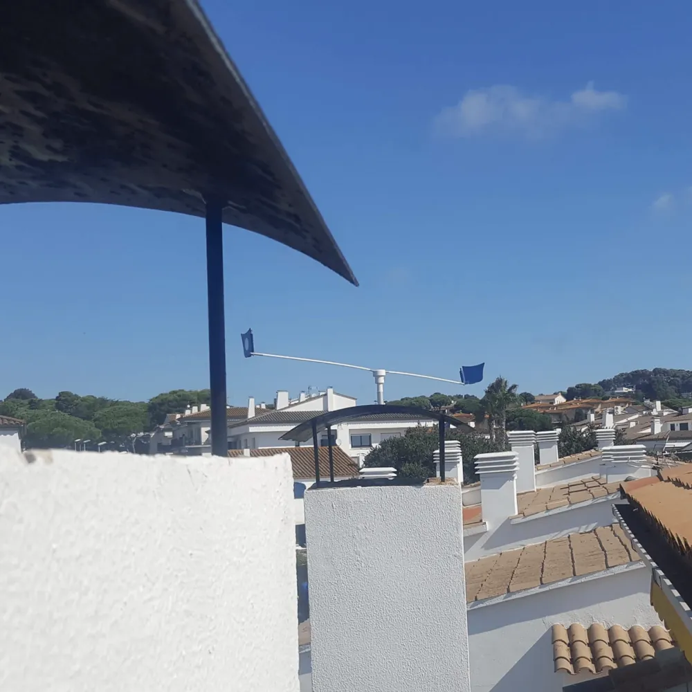 Eolo Urbano - Espantapájaros para Tejado Remi