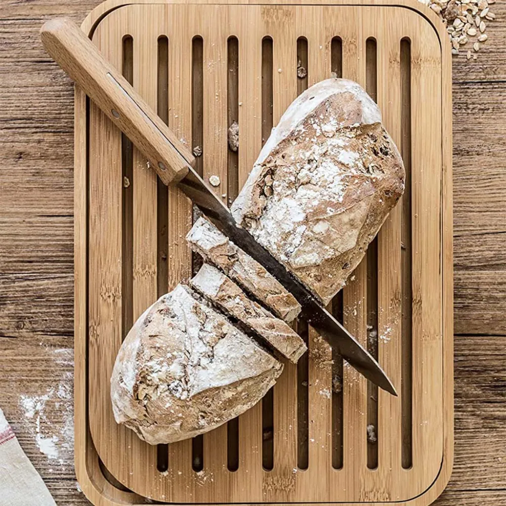 Tabla para el pan de bambú Pebbly Lavable en Lavavajillas