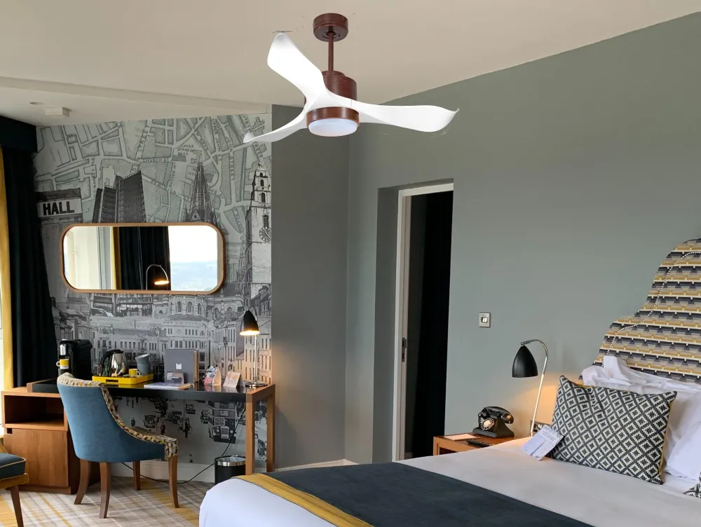 Ventilador de techo ø106 cm con Wi-Fi de doble uso hypersilence para 20 m²