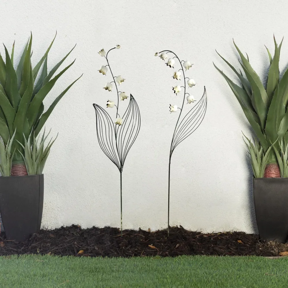 Estaca de metal multicolor Alpine para jardín al aire libre, de 58 pulgadas de alto, con flores (paquete de 6)